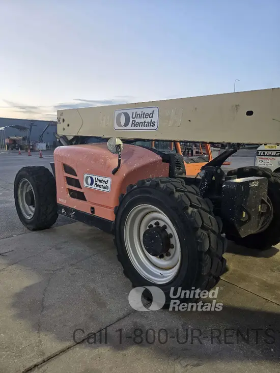 2016 JLG 943 Forklift