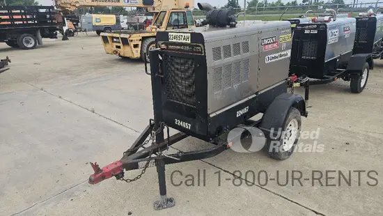 2019 Lincoln Electric VANTAGE 435 Welder