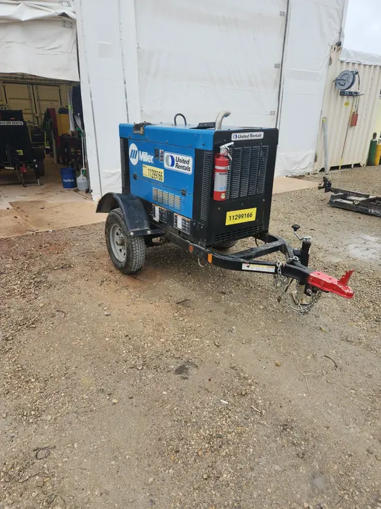 2021 Miller Welders BIG BLUE 400PRO Welder