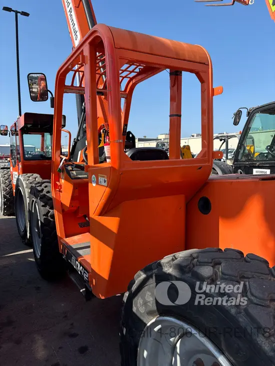 2019 SKYTRAK 8042 Forklift