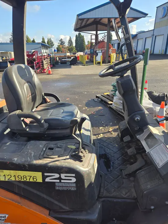 2021 Doosan G25N-7DF Warehouse Forklift