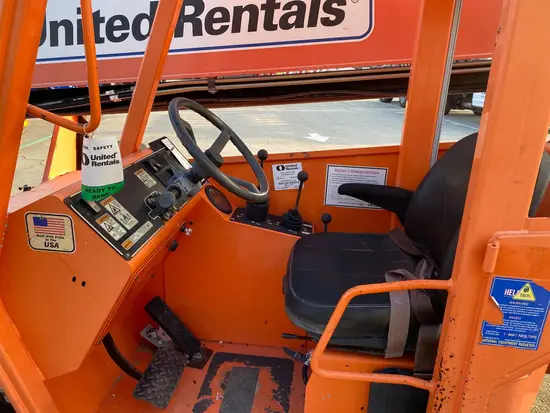 2015 SKYTRAK 6042 Forklift
