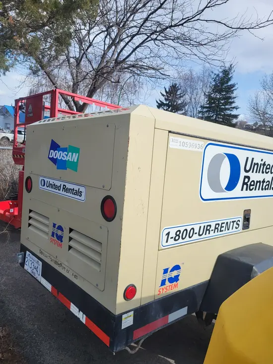 2017 Doosan P425WJD-IQ-T3 Air Compressor