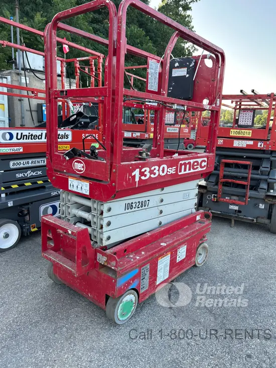 2017 MEC 1330SE Scissor Lift