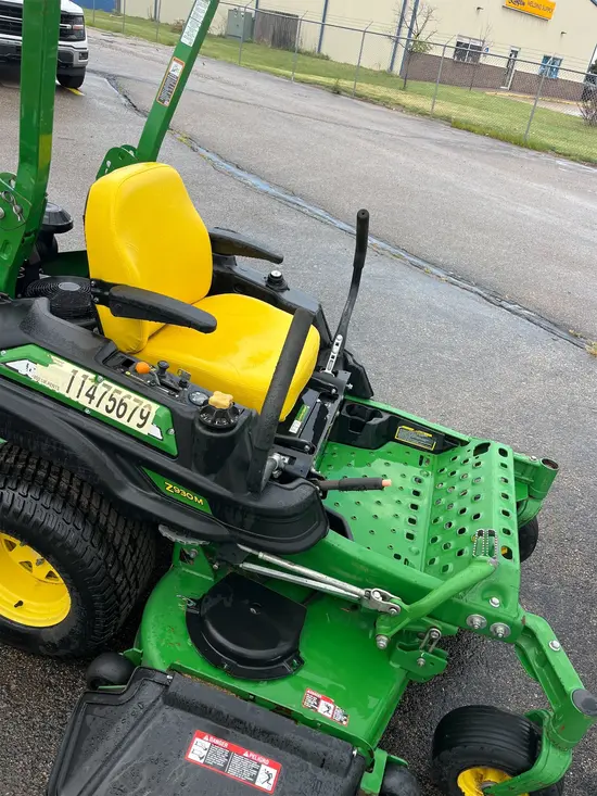 2022 John Deere Z930M