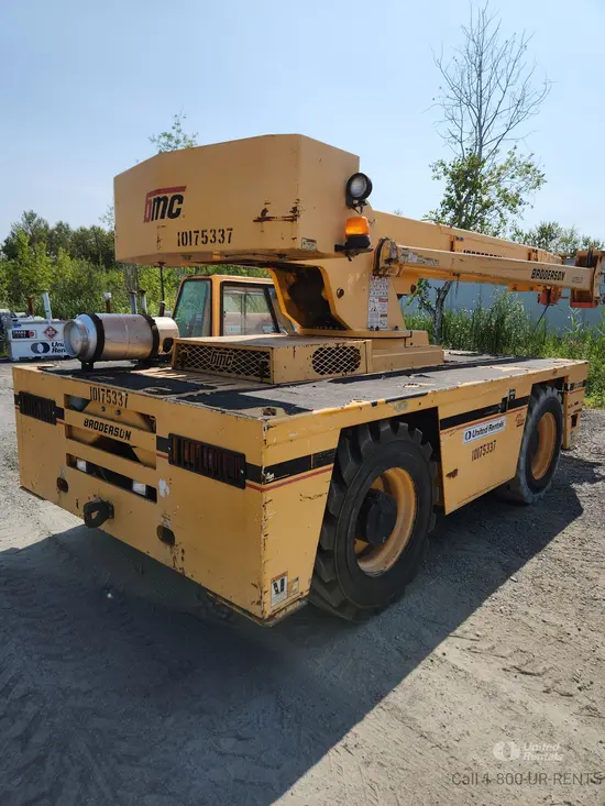 2013 Broderson IC-200-3H