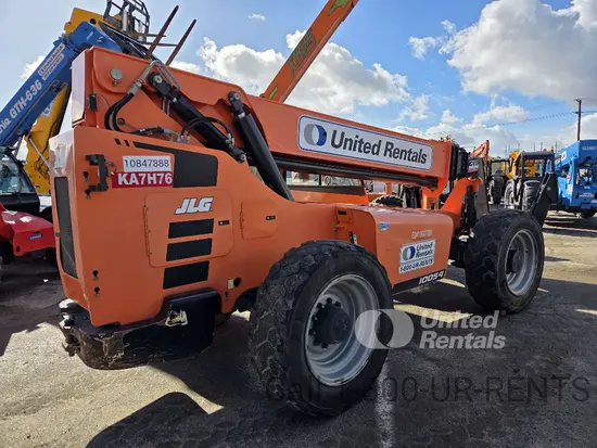 2018 SKYTRAK 10054 Forklift