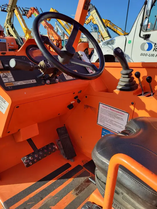 2016 SKYTRAK 6042 Forklift