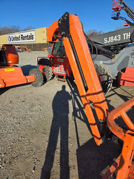 2017 JLG 460SJ Boom Lift
