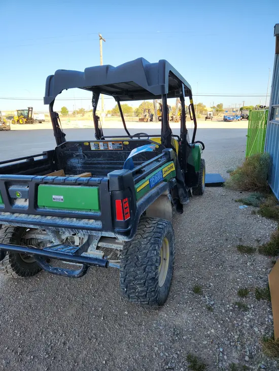 2022 John Deere XUV855M Utility Vehicle