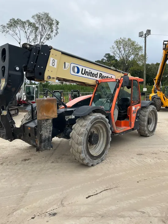 2019 JLG 1055 Forklift
