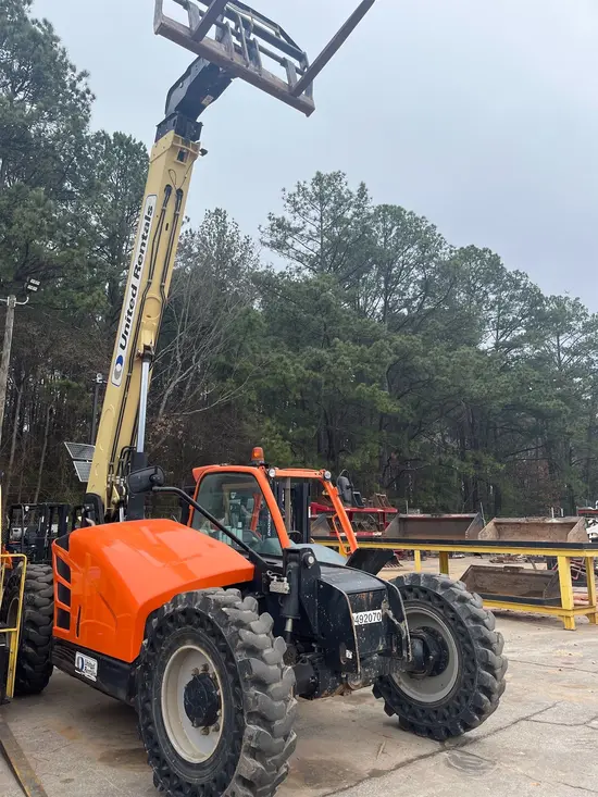 2016 JLG 642 Forklift