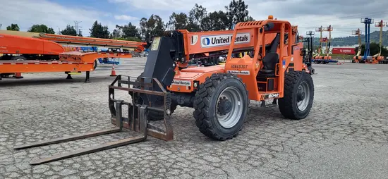 2017 SKYTRAK 8042 Forklift