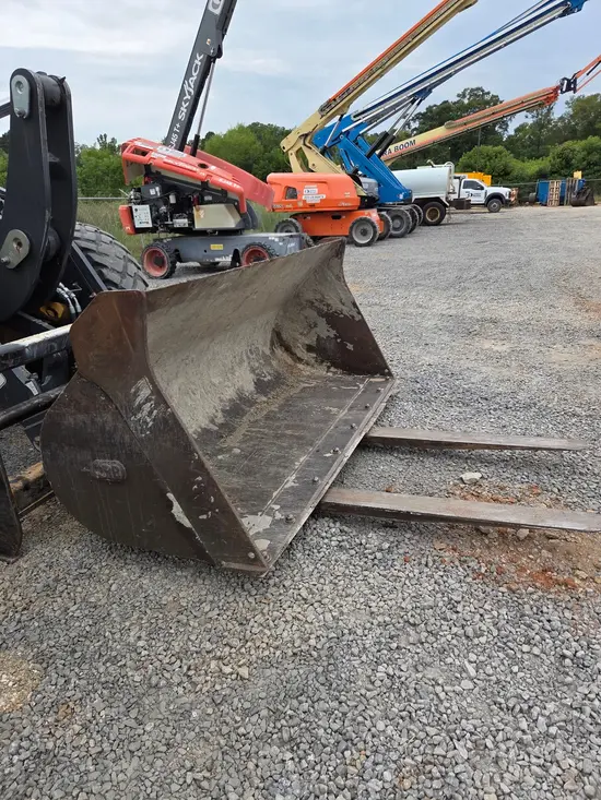 2018 ATI McMillen 621/721 8FT