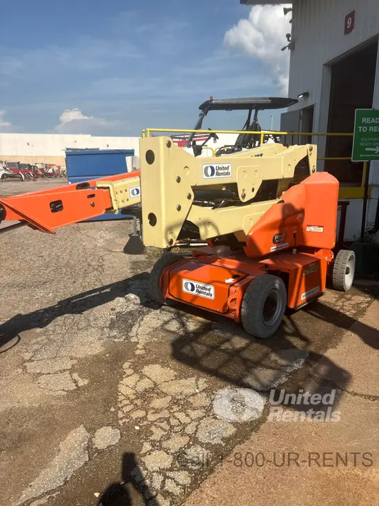 2018 JLG E400AJPN Articulating Boom Lift