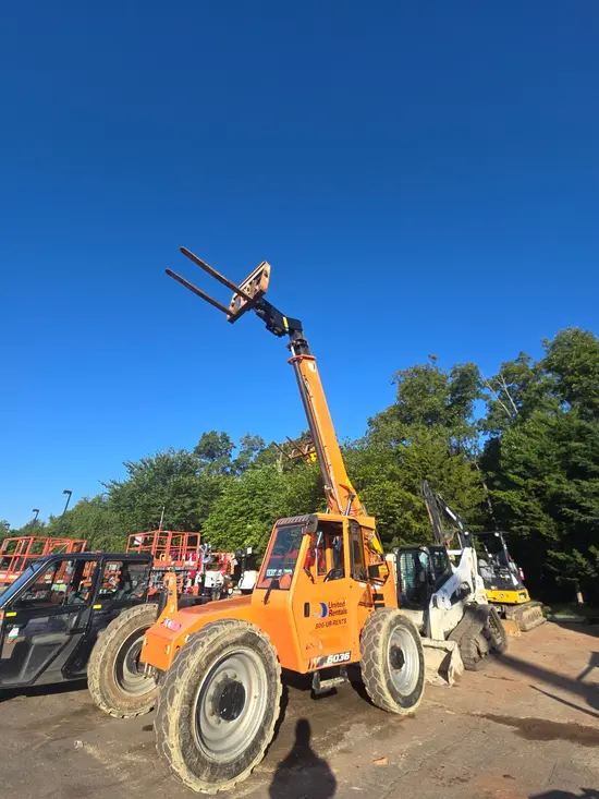 2019 SKYTRAK 6036 Forklift