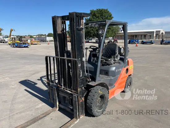 2019 Toyota 8FGU25 Warehouse Forklift