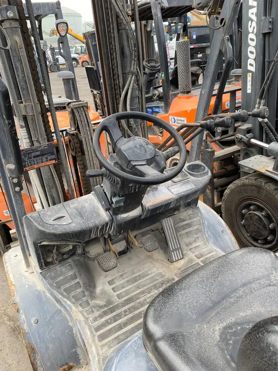 2019 Toyota 8FDU30 Warehouse Forklift