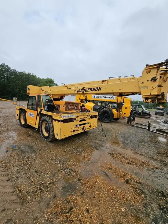 2013 Broderson IC-200-3H