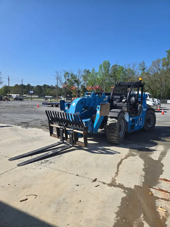 2018 Genie GTH-1256 Forklift