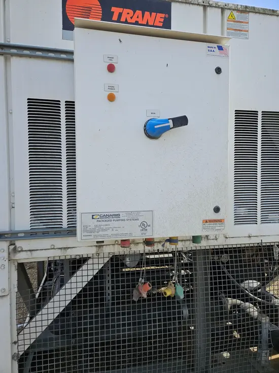 2015 TRANE CGAM100 Chiller