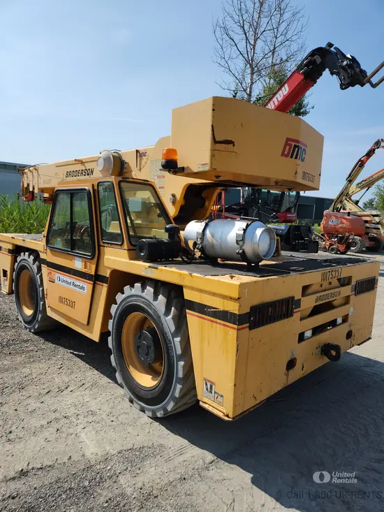 2013 Broderson IC-200-3H