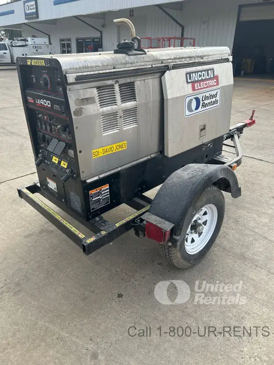 2024 Lincoln Electric LE400 Welder