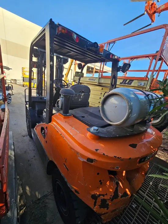 2019 Doosan G35S-7DF Warehouse Forklift