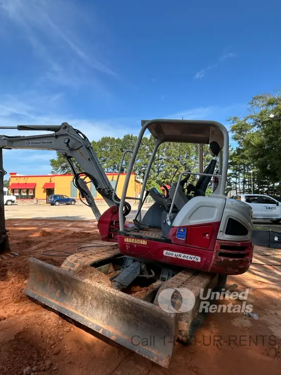 2021 Takeuchi TB250-2R Mini Excavator