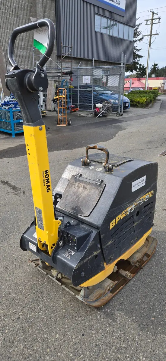 2022 BOMAG BPR70/70DE Vibratory Plate Compactor