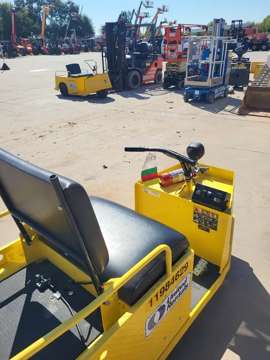 2025 Cushman Minute Miser Utility Vehicle