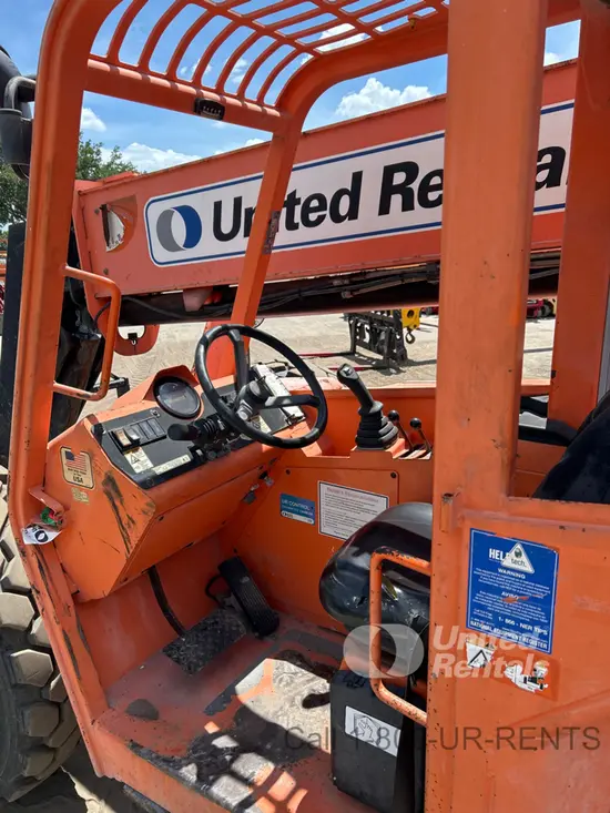 2016 SKYTRAK 8042 Forklift