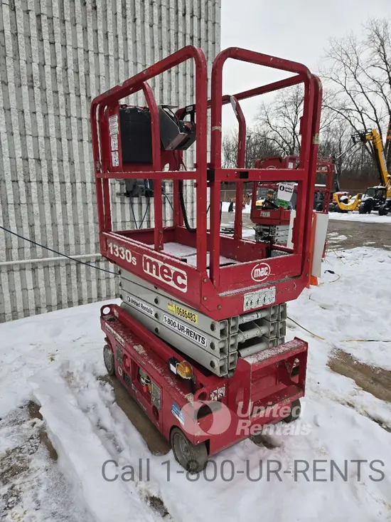 2017 MEC 1330SE Scissor Lift