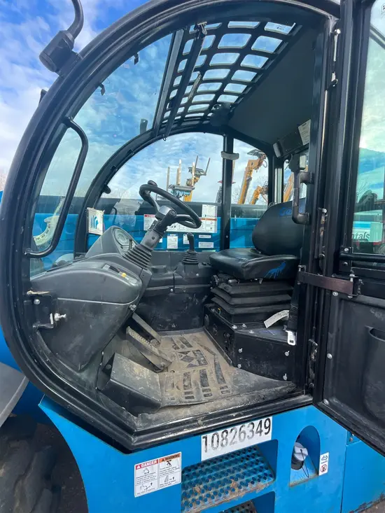 2018 Genie GTH-1256 Forklift