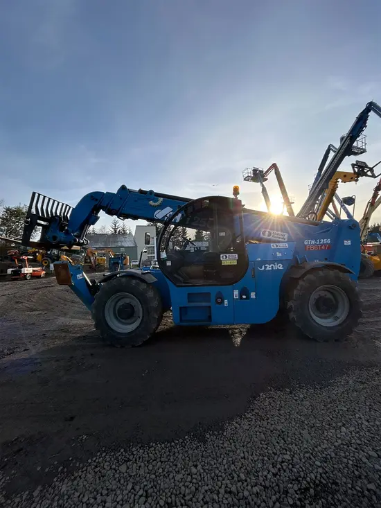 2018 Genie GTH-1256 Forklift