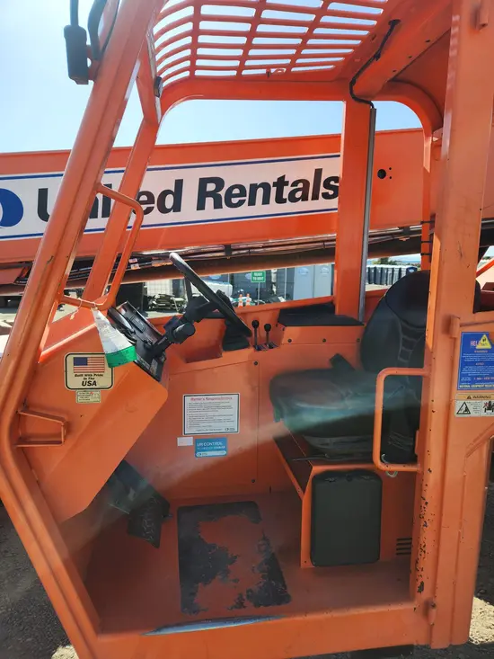 2016 SKYTRAK 8042 Forklift