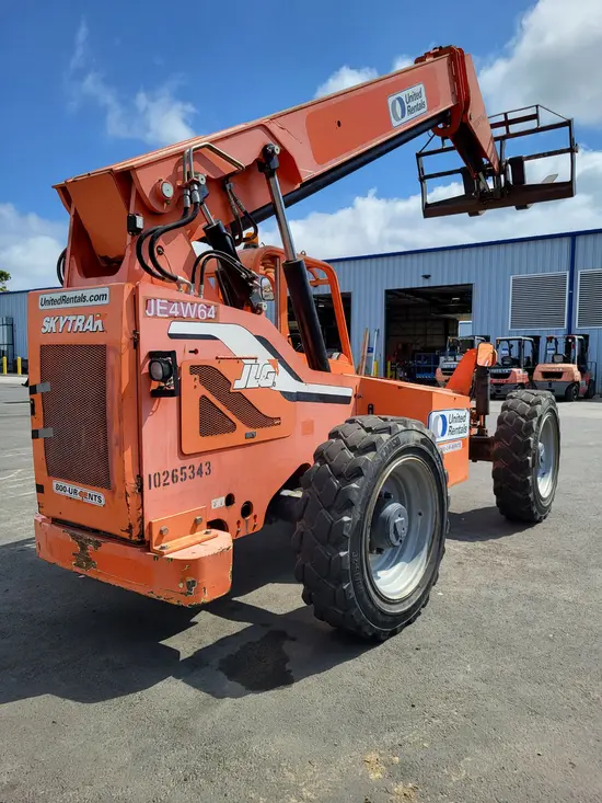2014 SKYTRAK 6042 Forklift