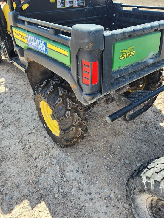 2022 John Deere XUV855M S4 Utility Vehicle