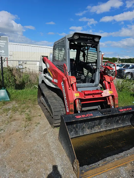 2021 Takeuchi TL12R2-CR Track Loader