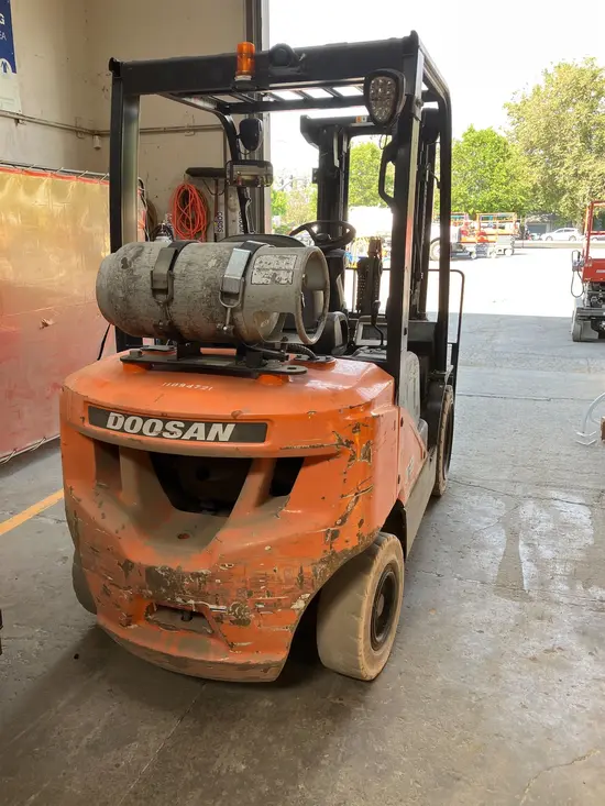 2020 Doosan G30N-7 LP Warehouse Forklift