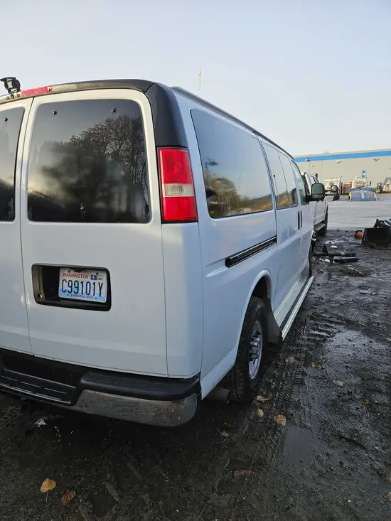 2014 Chevrolet E3500EXTLTGRWD