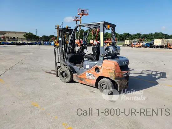 2019 Toyota 8FGU25 Warehouse Forklift