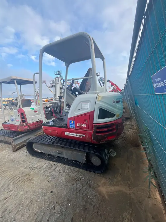 2020 Takeuchi TB240 Mini Excavator