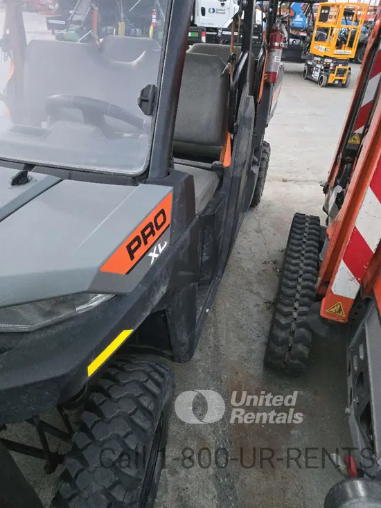2023 Polaris PRO XD MID-SIZE Utility Vehicle