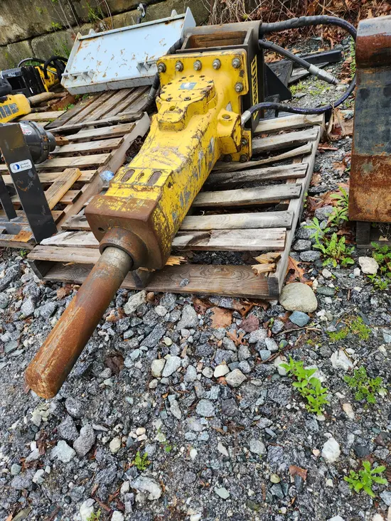 2021 Epiroc SB 552 Attachment