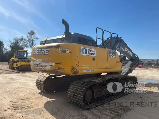 2019 John Deere 300G LC Excavator
