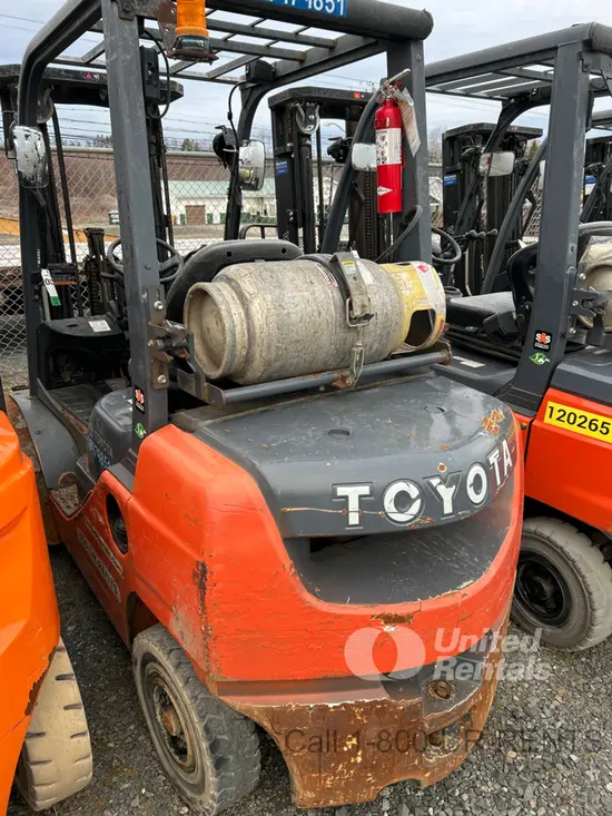 2019 Toyota 8FGU25 Warehouse Forklift