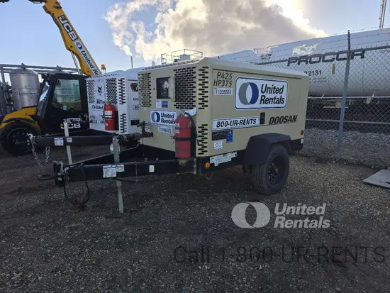 2021 Doosan P425/HP375WCUT4 Air Compressor
