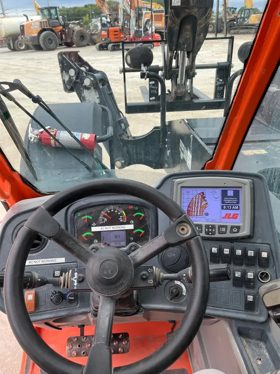 2019 JLG 1055 Forklift