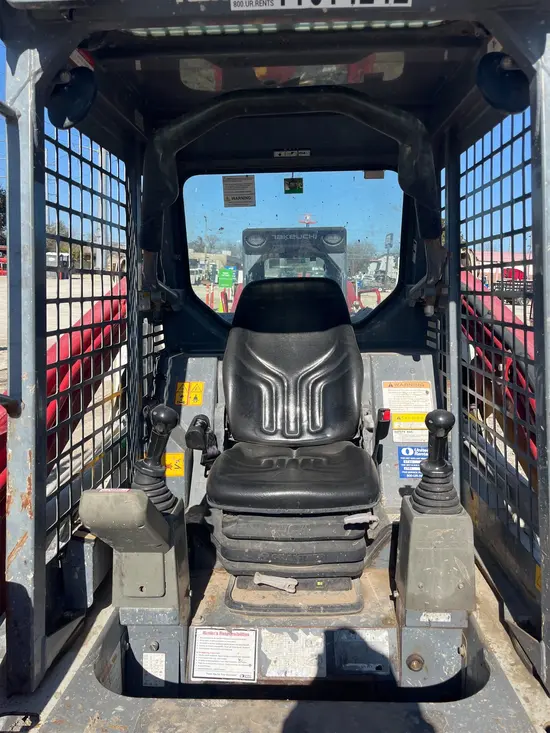 2019 Takeuchi TL8W Track Loader